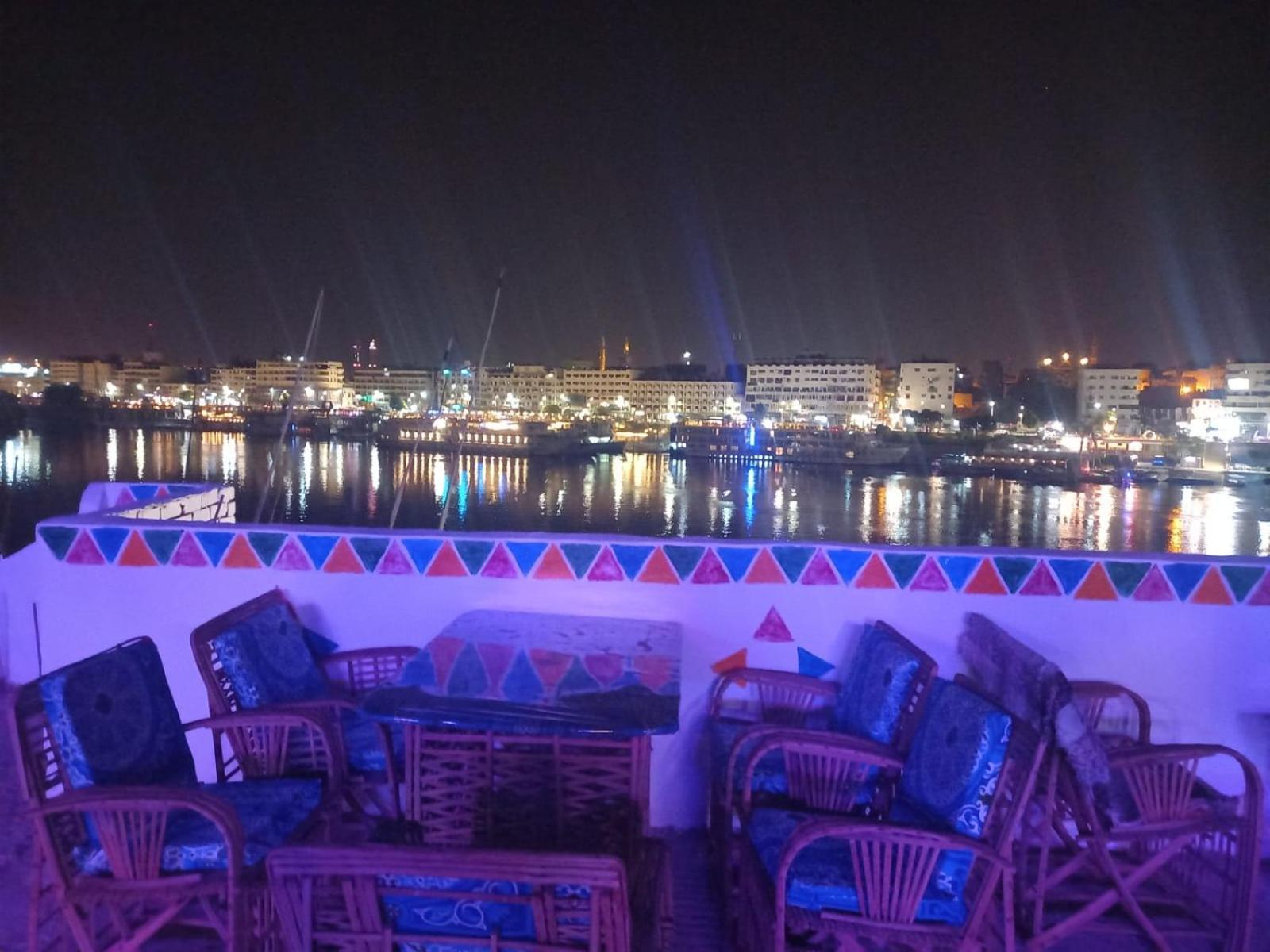 Mostafa Jamaica Guesthouse Aswan Rom bilde