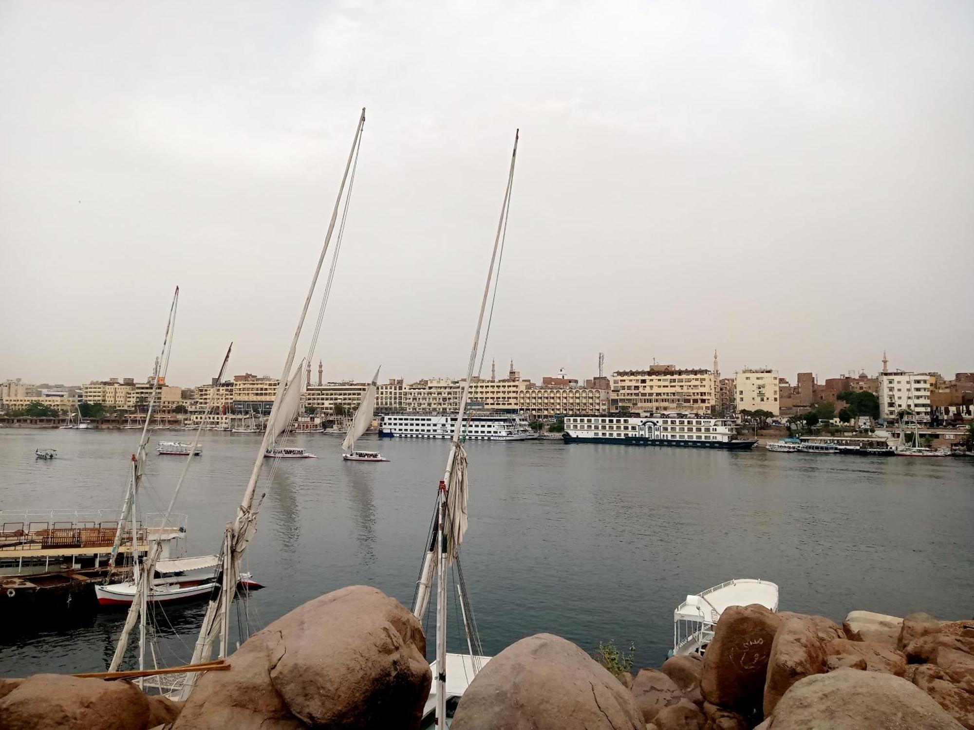 Mostafa Jamaica Guesthouse Aswan Rom bilde
