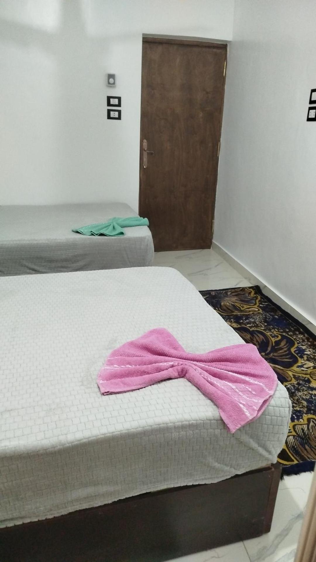 Mostafa Jamaica Guesthouse Aswan Rom bilde